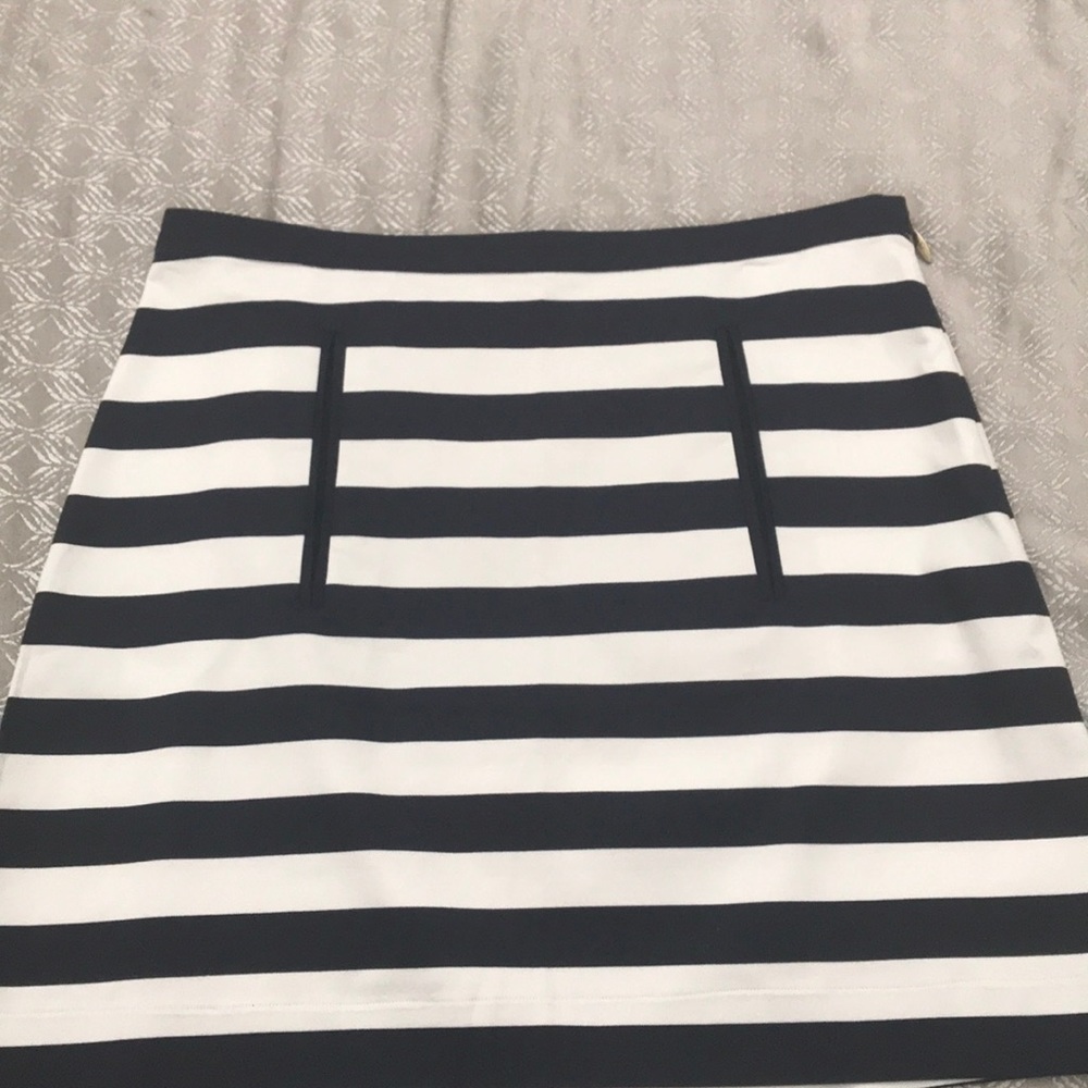 Draper James navy and white stripe skirt